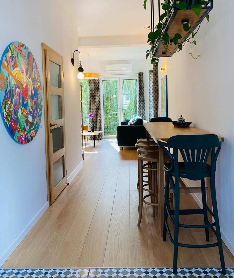 La Jaguara Artistic House In The Center Of Gdansk Apartment Exterior photo